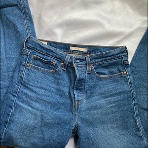 Levi’s Wedgie Jeans